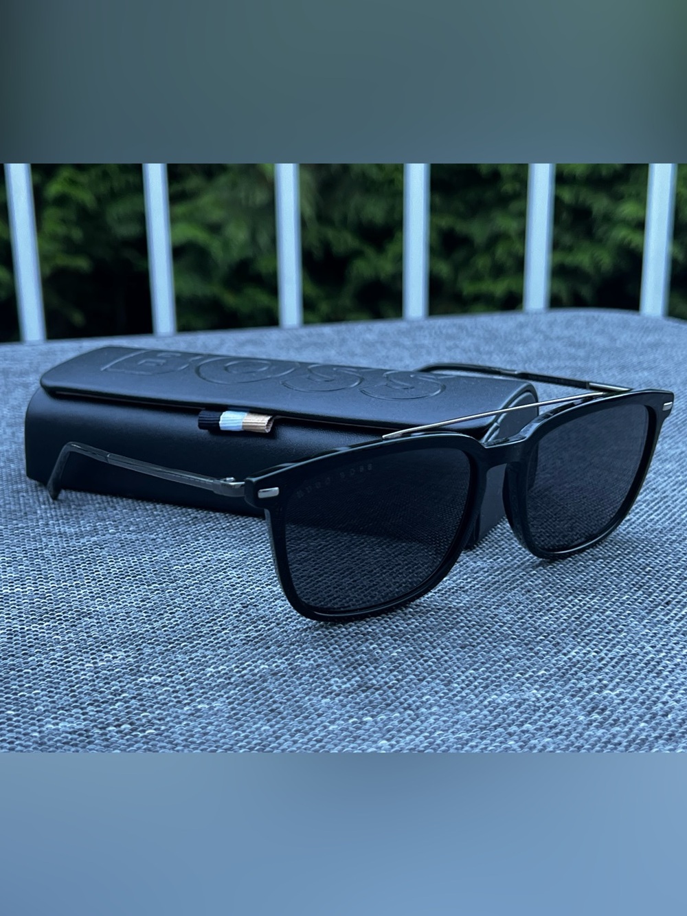 Hugo Boss Men’s Sunglasses, Model 0930/S 807IR